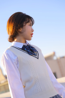 美女不坏